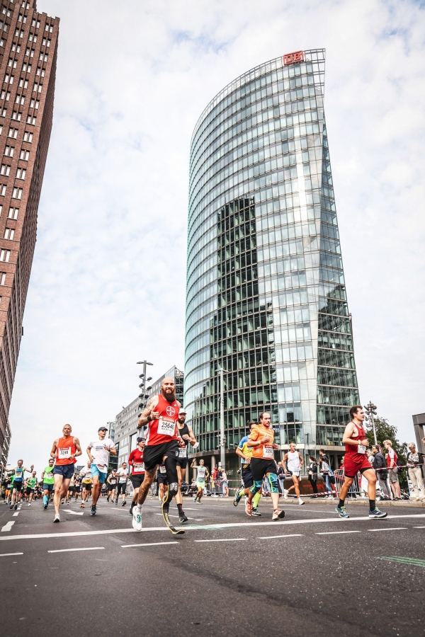 Kim Cremer beim Halbmarathon in Berlin